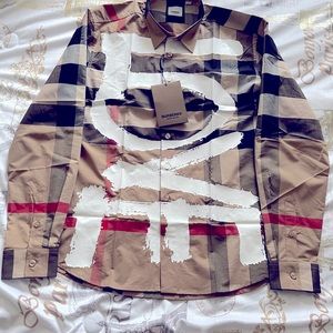 BURBERRY  BUTTON UP SHIRT